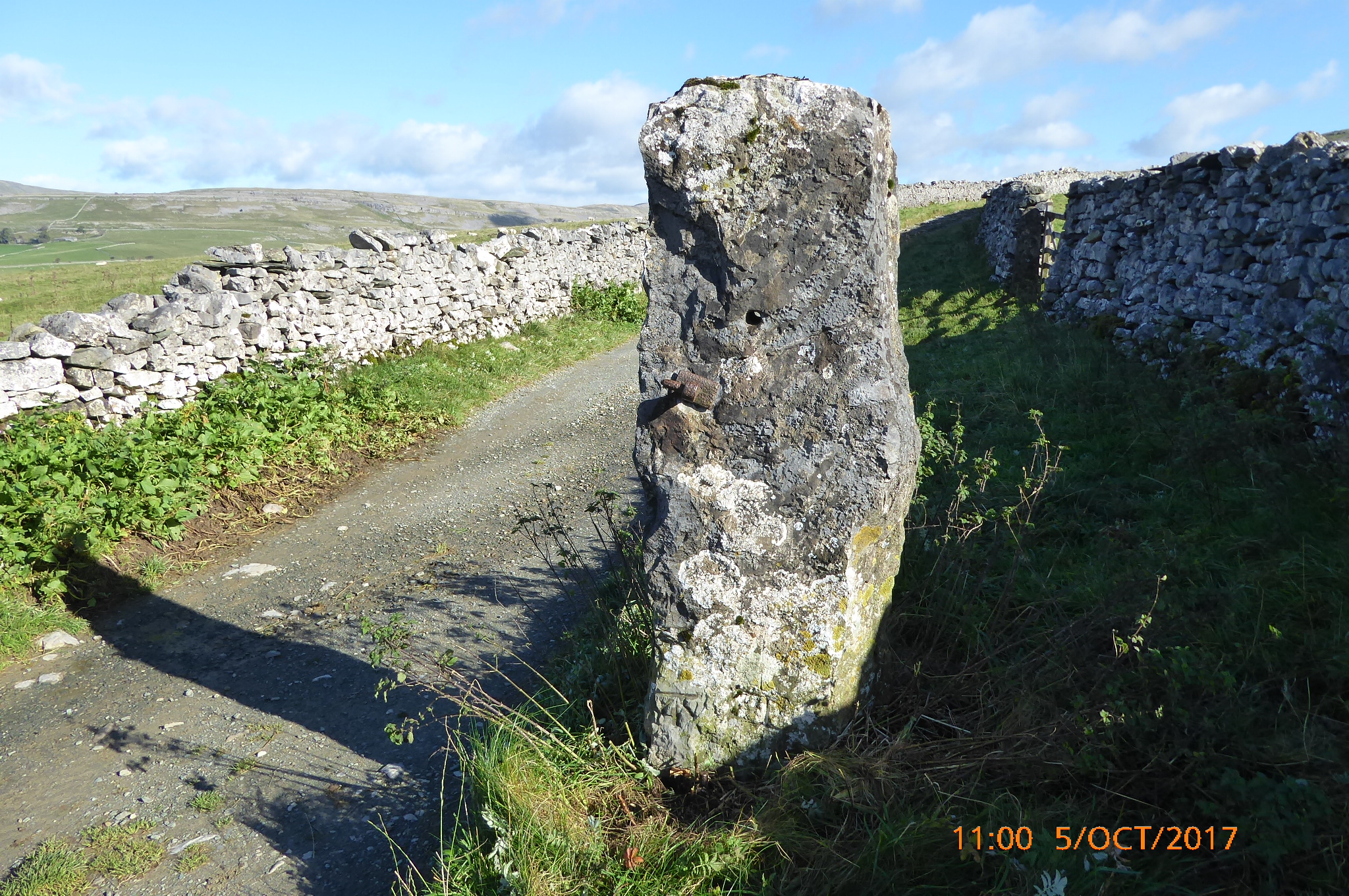 Ingleton Fells Cut Mark: Ingleton, Fell Lane #3 - Bench Mark Database